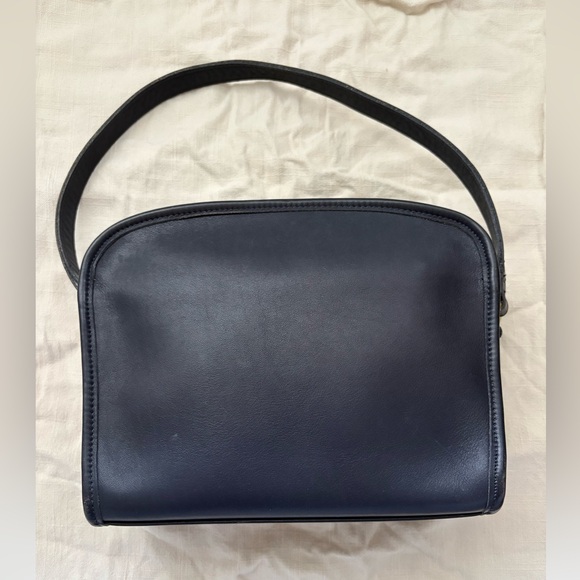 Vintage Coach Metropolis Navy Shoulder Bag - Picture 2 of 6